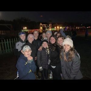 Meet your Posher, Ava